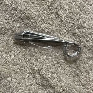 💜Stainless Steel Key Ring Multi-Tool with Nail Cutter Easy Grip